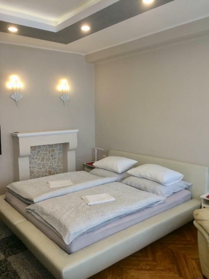 Apartment Central